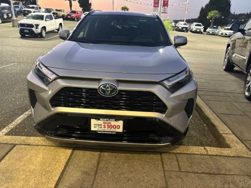 Used 2023 Toyota RAV4 Hybrid SE SUV