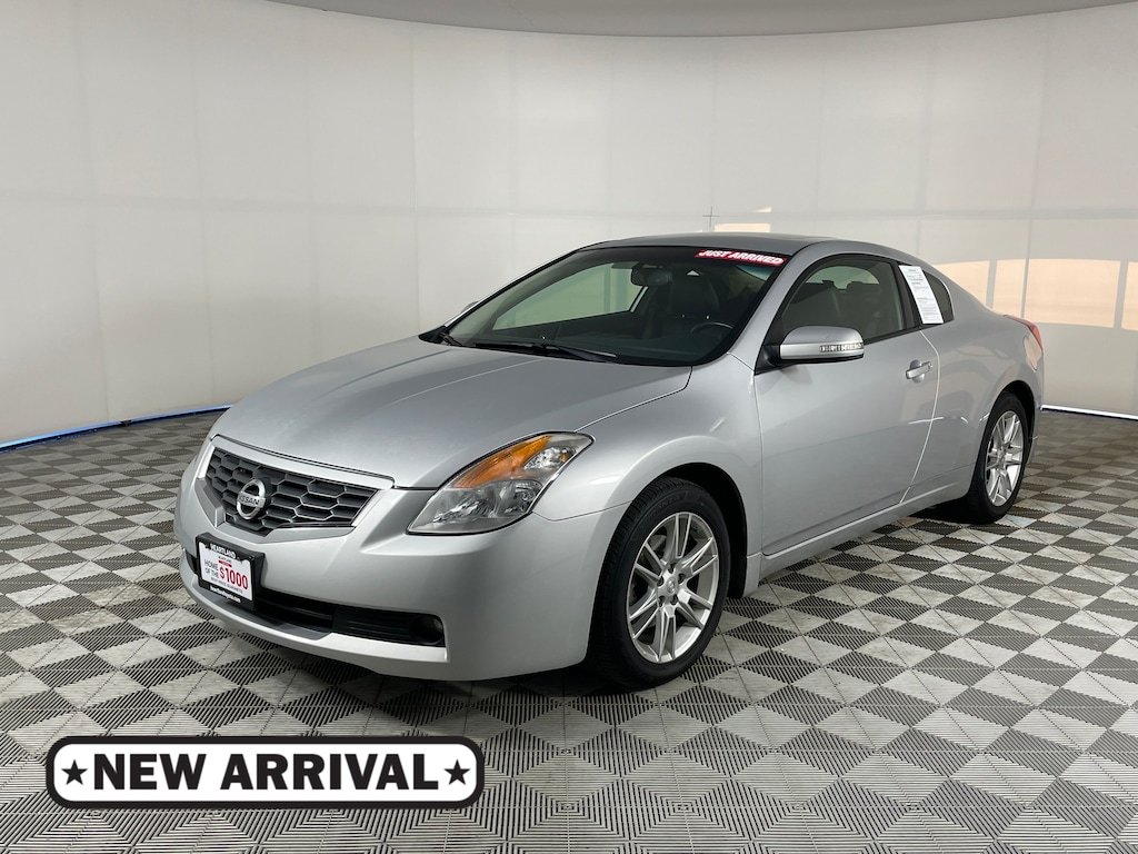 Used 2008 Nissan Altima 3.5 SE Coupe