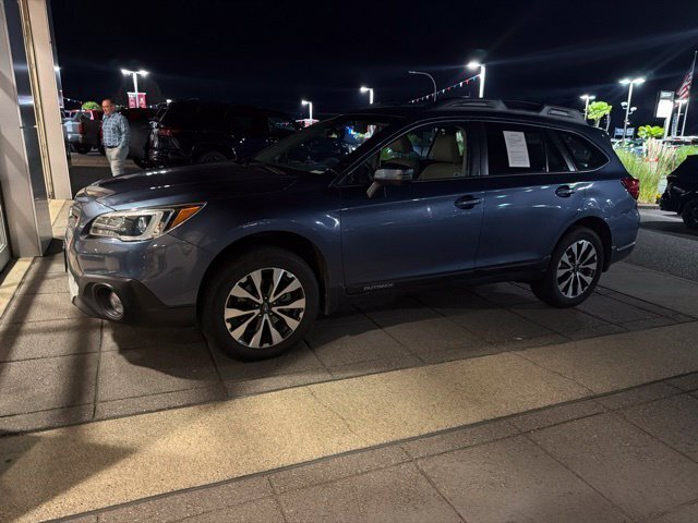 Used 2017 Subaru Outback 2.5i Limited with SUV