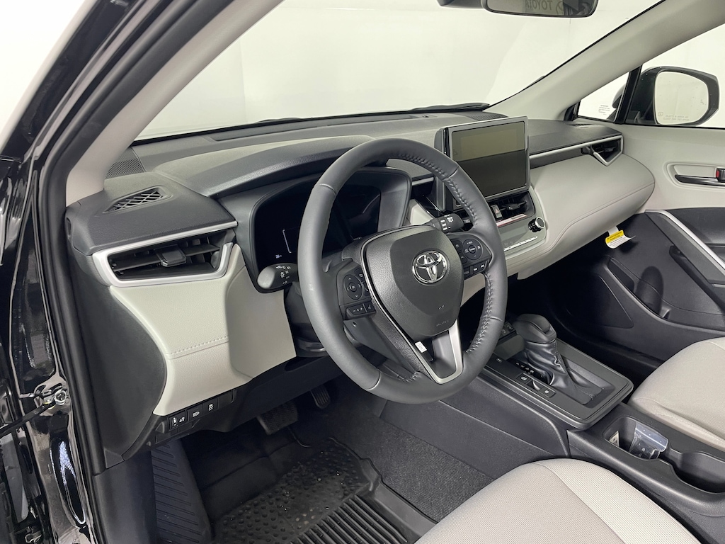 New 2026 Toyota Corolla Cross LE SUV