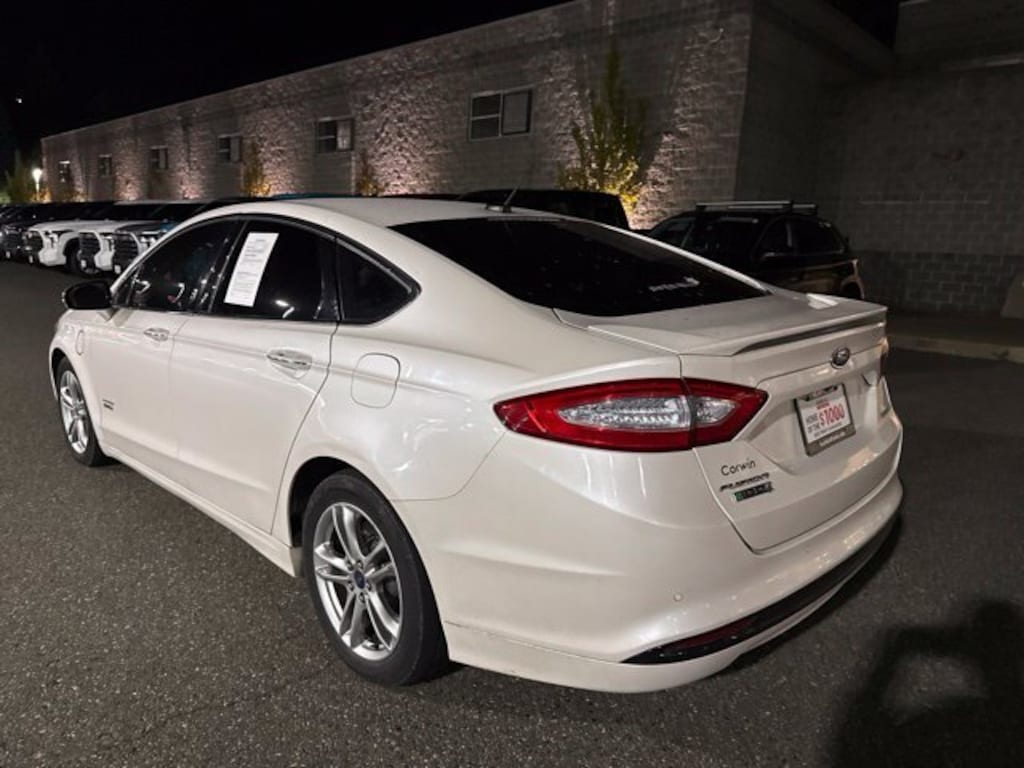 Used 2016 Ford Fusion Energi Titanium Sedan