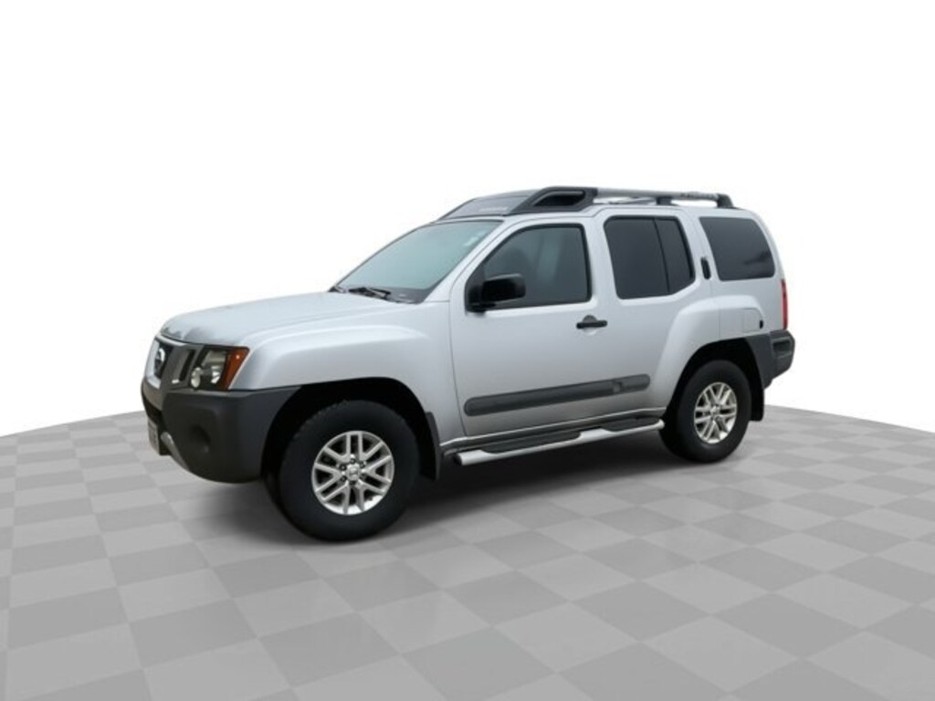 Used 2015 Nissan Xterra S SUV
