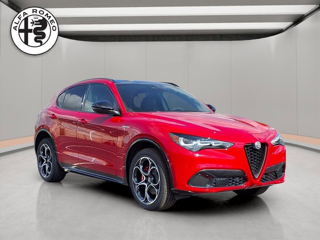 2025 Alfa Romeo Stelvio