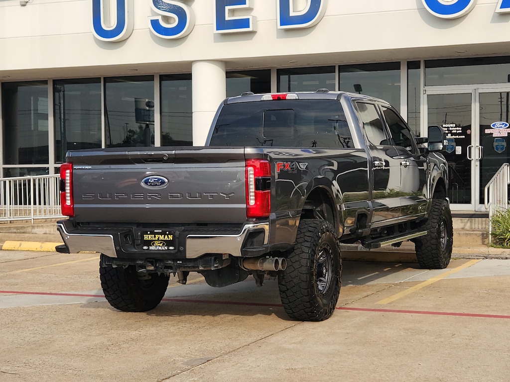 Used 2025 Ford F-350 Lariat Truck Crew Cab