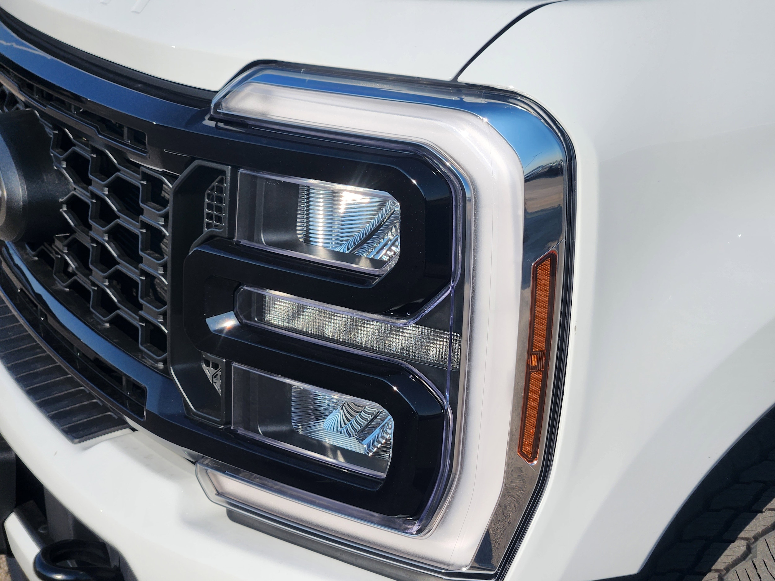 2026 Ford F-250 Super Duty Lariat - Photo 6