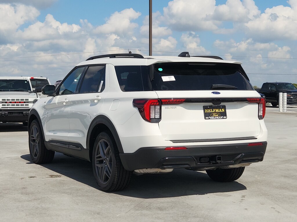New 2026 Ford Explorer ST-Line SUV
