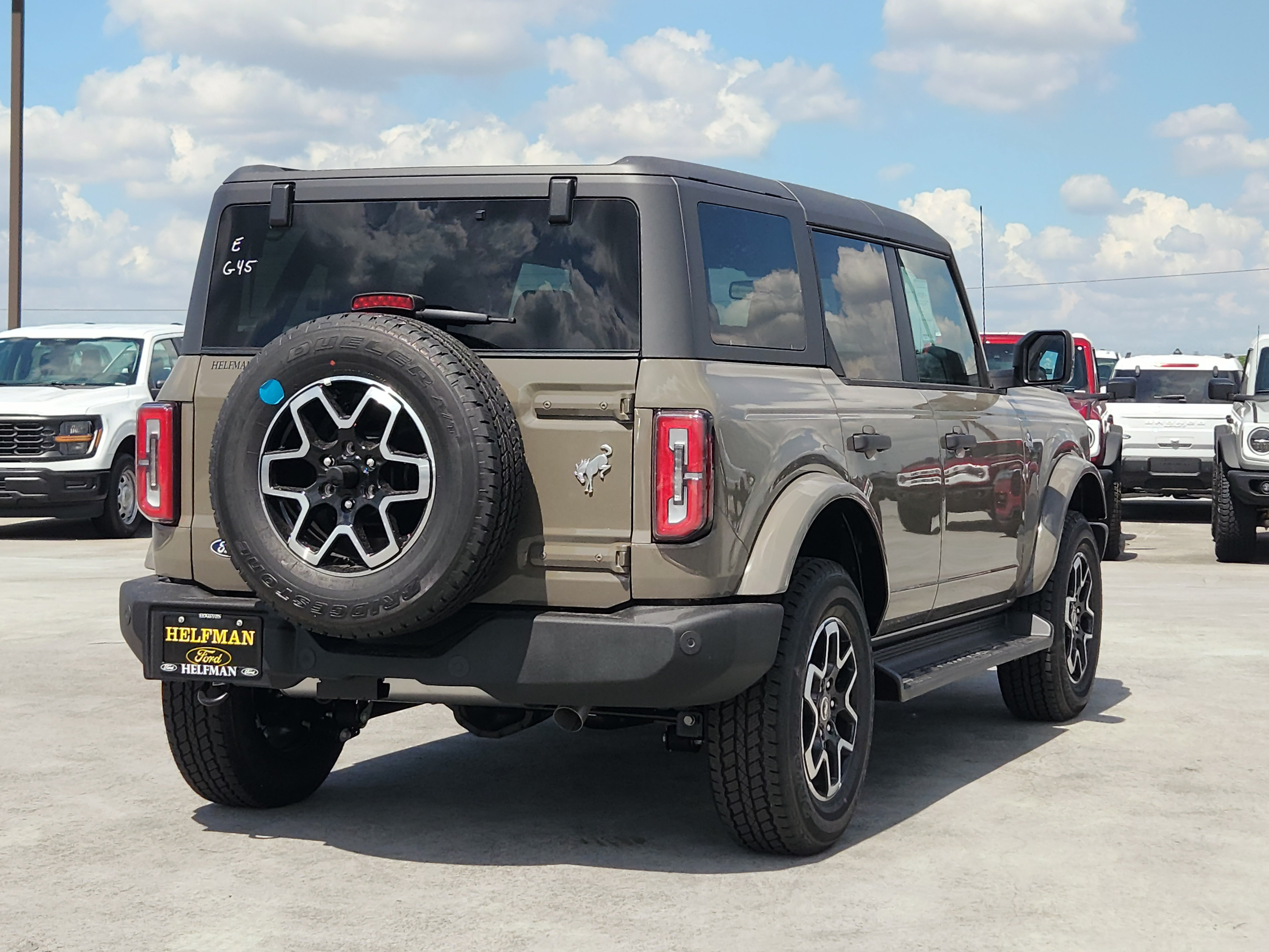 New 2026 Ford Bronco Outer Banks® SUV
