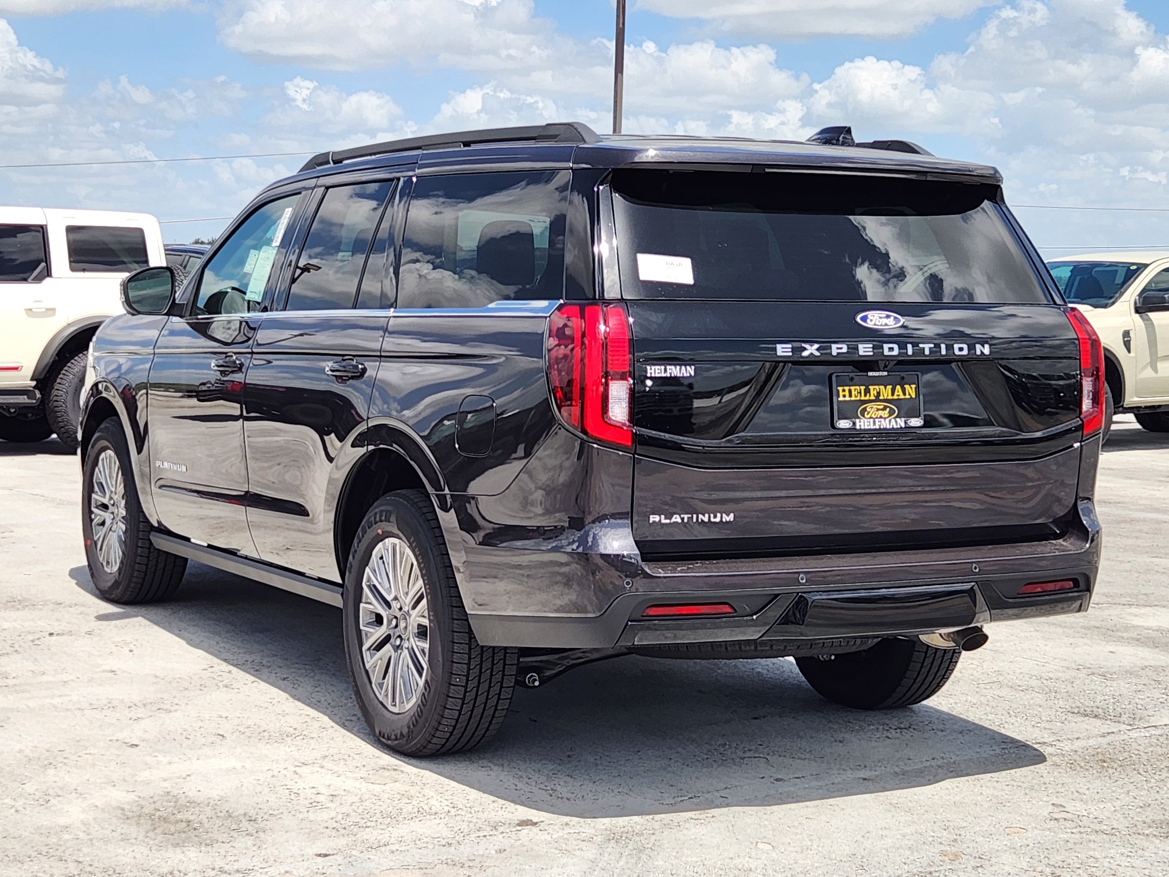 New 2027 Ford Expedition Platinum SUV