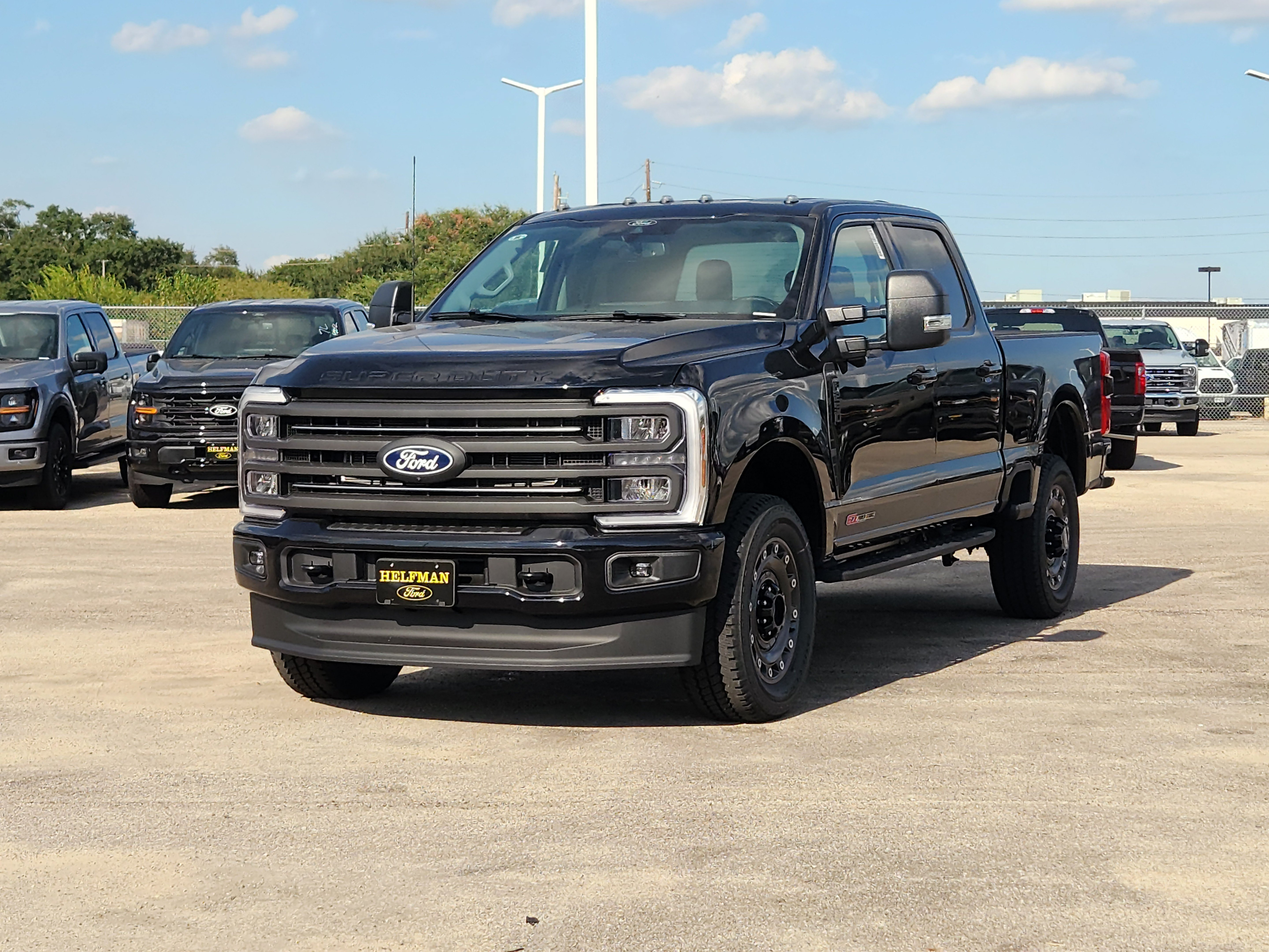 New 2027 Ford Super Duty F-250® XLT TRUCK