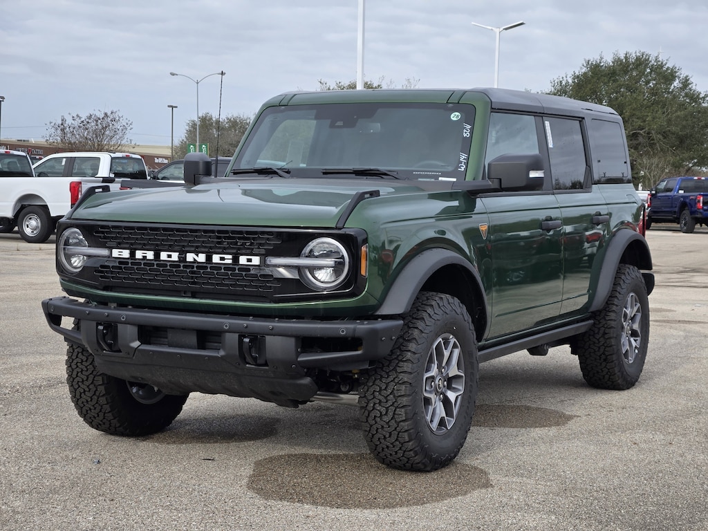 Used 2025 Ford Bronco Badlands SUV