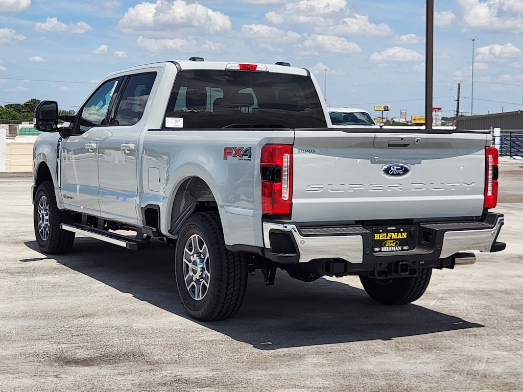 New 2026 Ford Super Duty F-250® Lariat® TRUCK