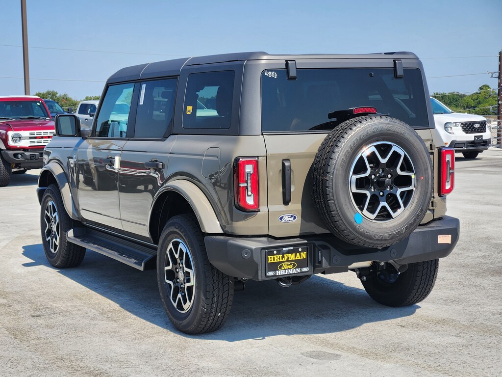 New 2026 Ford Bronco Outer Banks® SUV