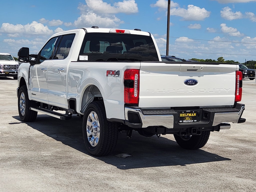 New 2026 Ford Super Duty F-250® Lariat® TRUCK