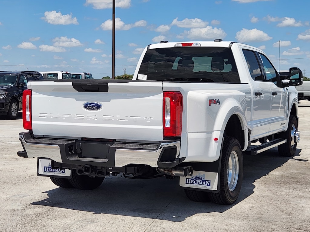 New 2026 Ford Super Duty F-350® XLT TRUCK