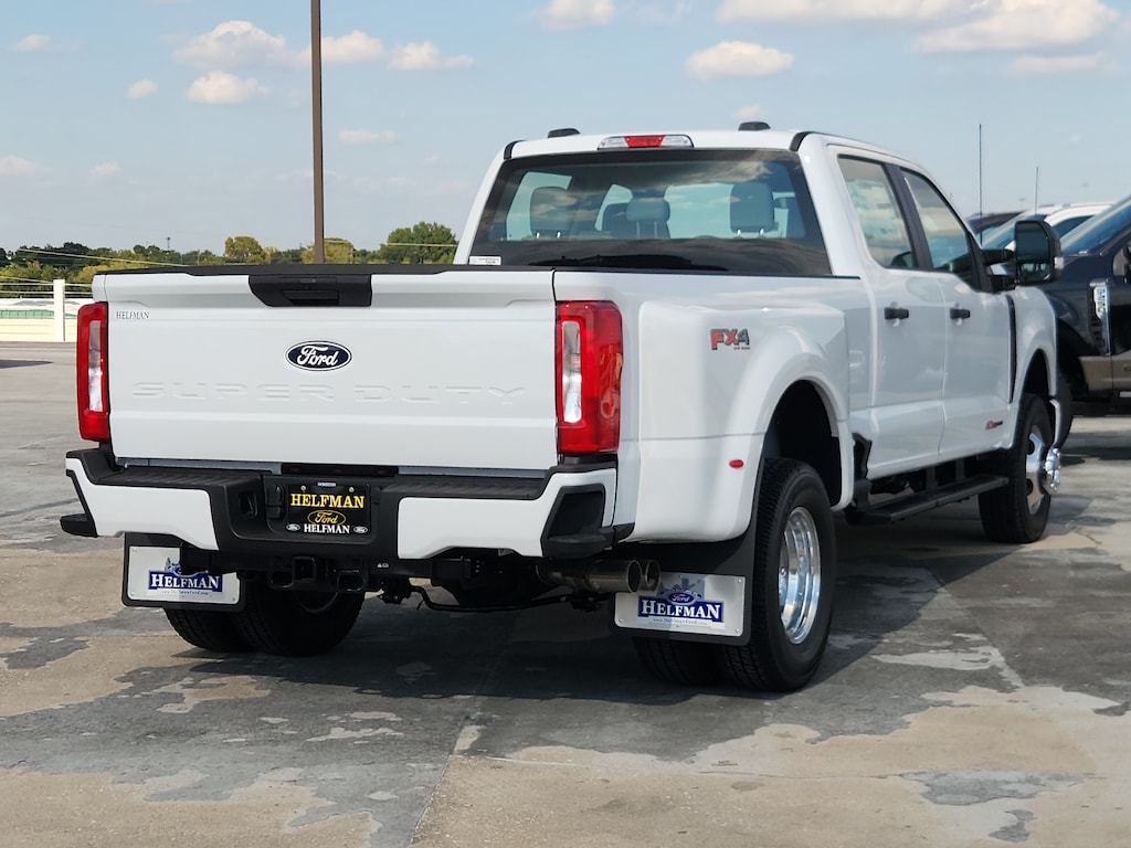 New 2027 Ford Super Duty F-350® XL TRUCK