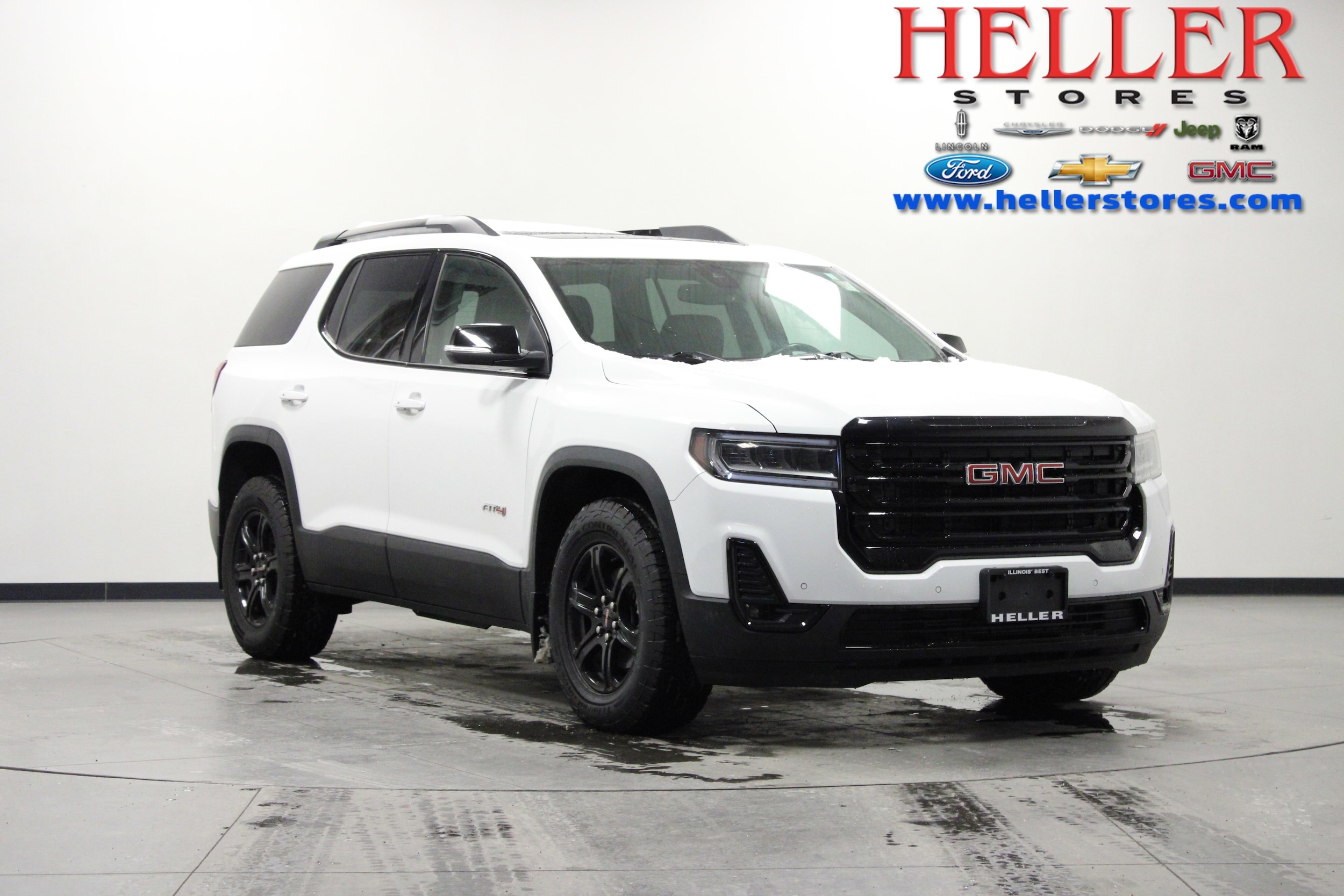 2023 GMC Acadia AT4