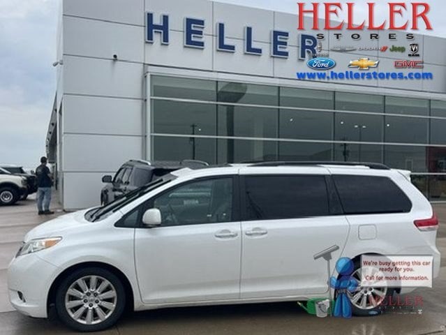 2012 Toyota Sienna