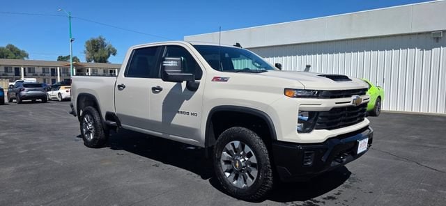 2026 Chevrolet Silverado 2500HD Custom
