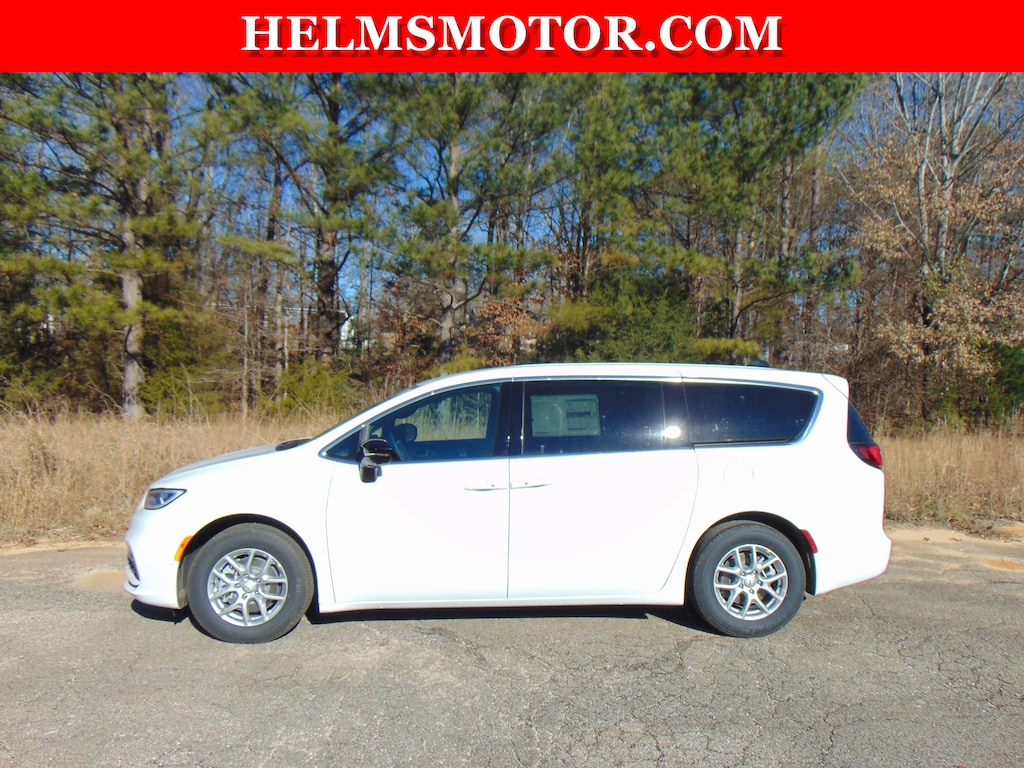 New 2026 Chrysler Pacifica SELECT Passenger Van