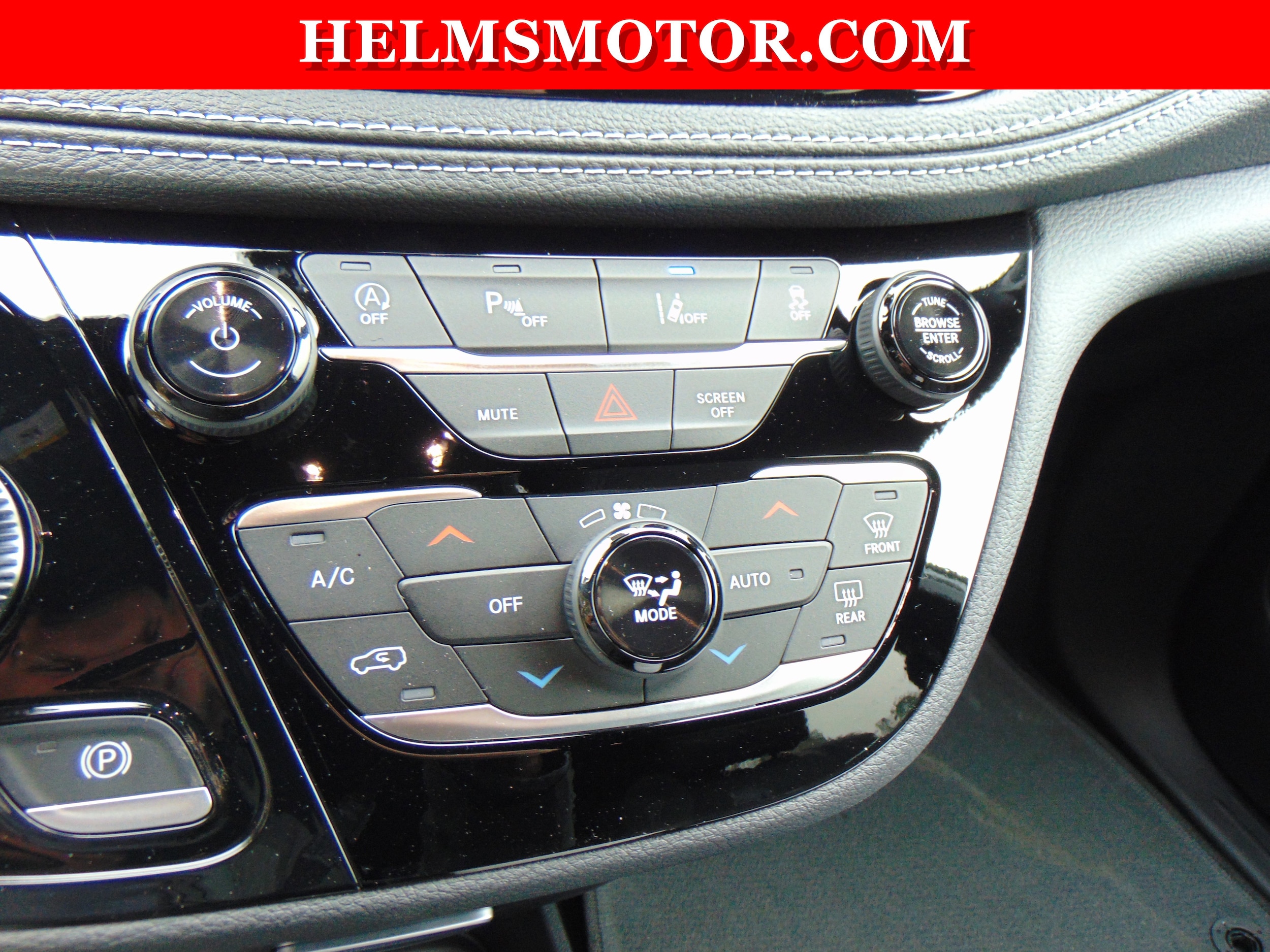 2026 Chrysler Pacifica Select - Photo 22