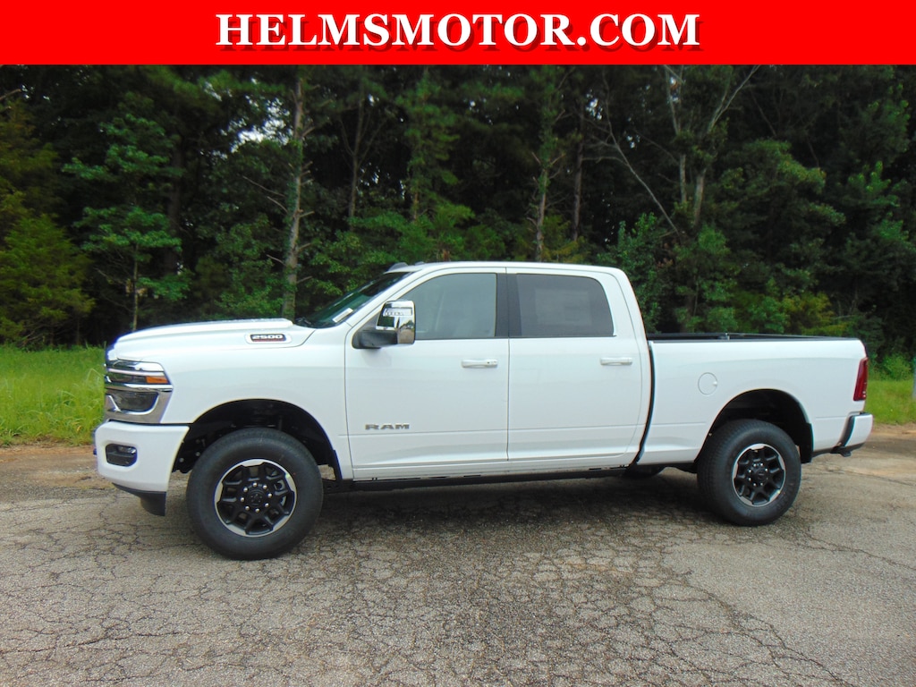 New 2026 Ram 2500 LARAMIE CREW CAB 4X4 6'4 BOX Pickup