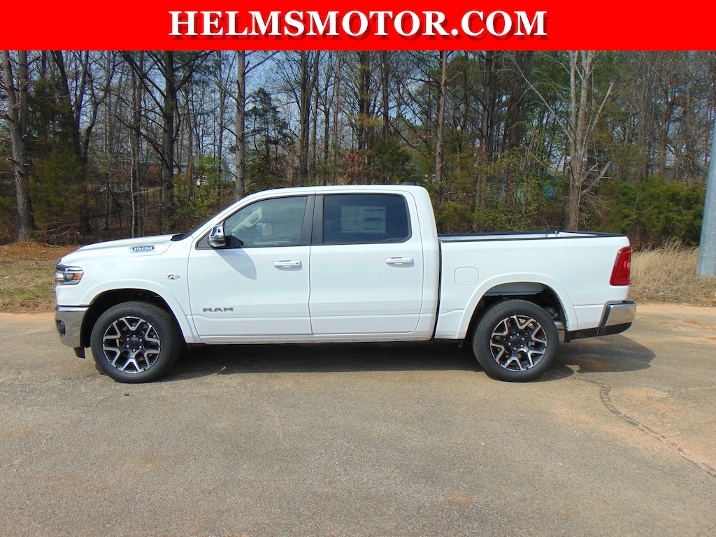 New 2026 Ram 1500 LARAMIE CREW CAB 4X4 5'7 BOX Pickup