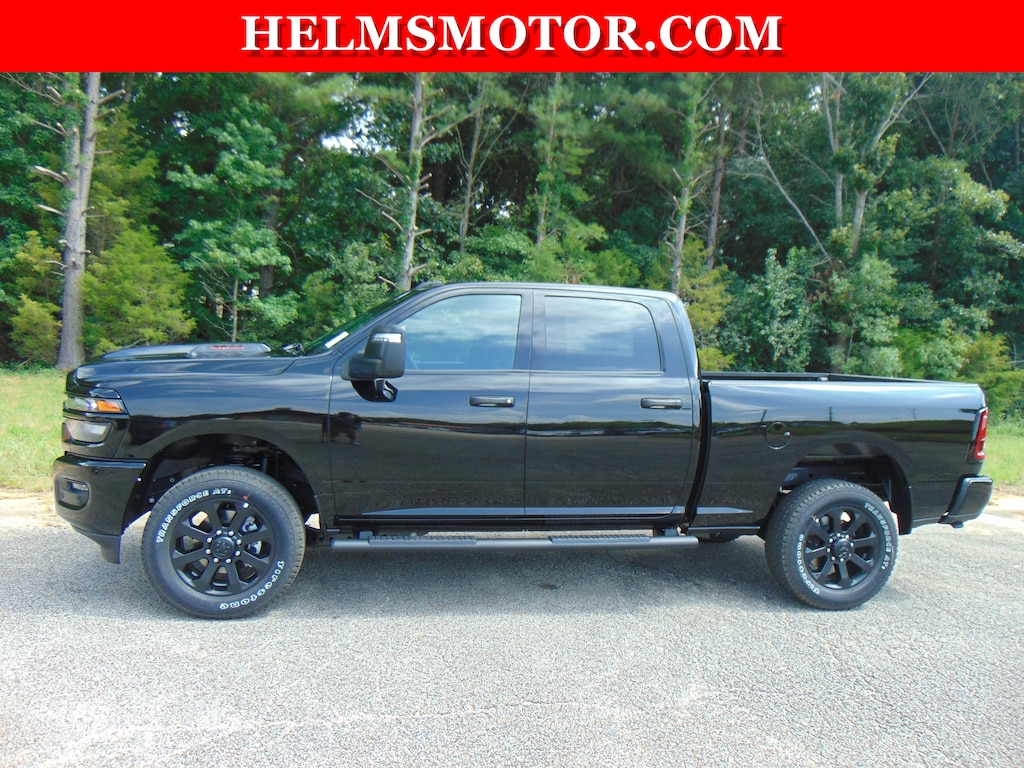 New 2026 Ram 2500 BLACK EXPRESS CREW CAB 4X4 6'4 BOX Pickup