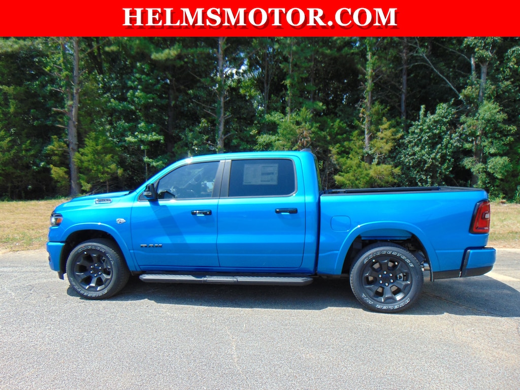 New 2026 Ram 1500 BIG HORN CREW CAB 4X4 5'7 BOX Pickup