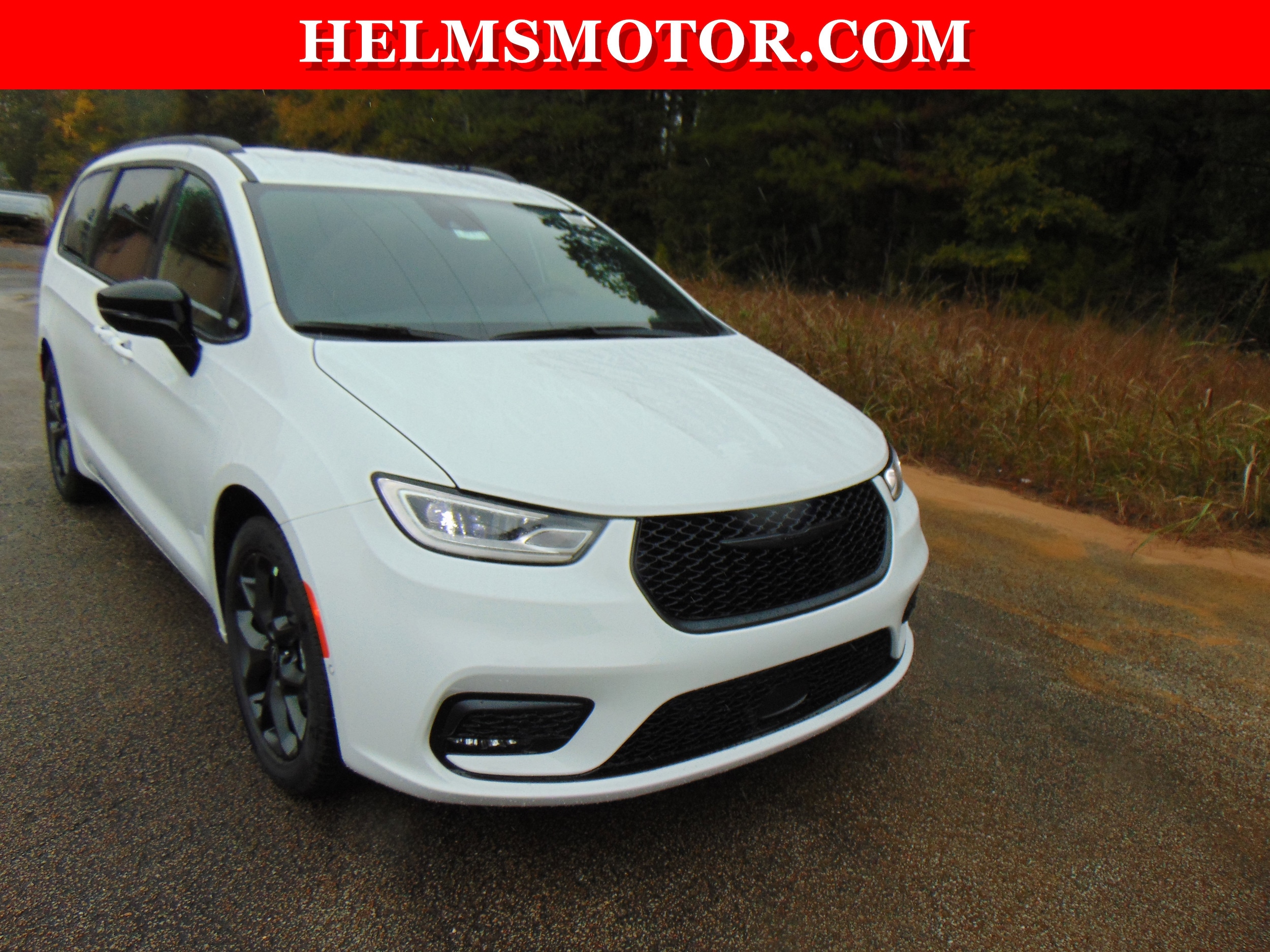 2026 Chrysler Pacifica Select - Photo 9