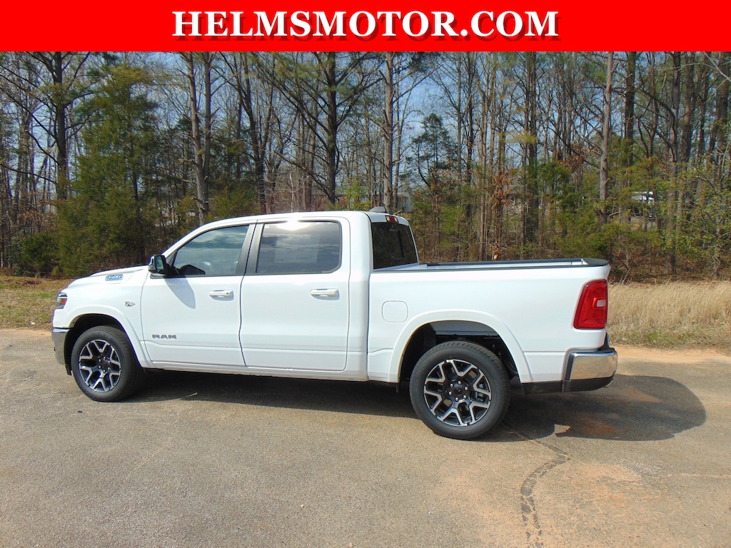 New 2026 Ram 1500 LARAMIE CREW CAB 4X4 5'7 BOX Pickup