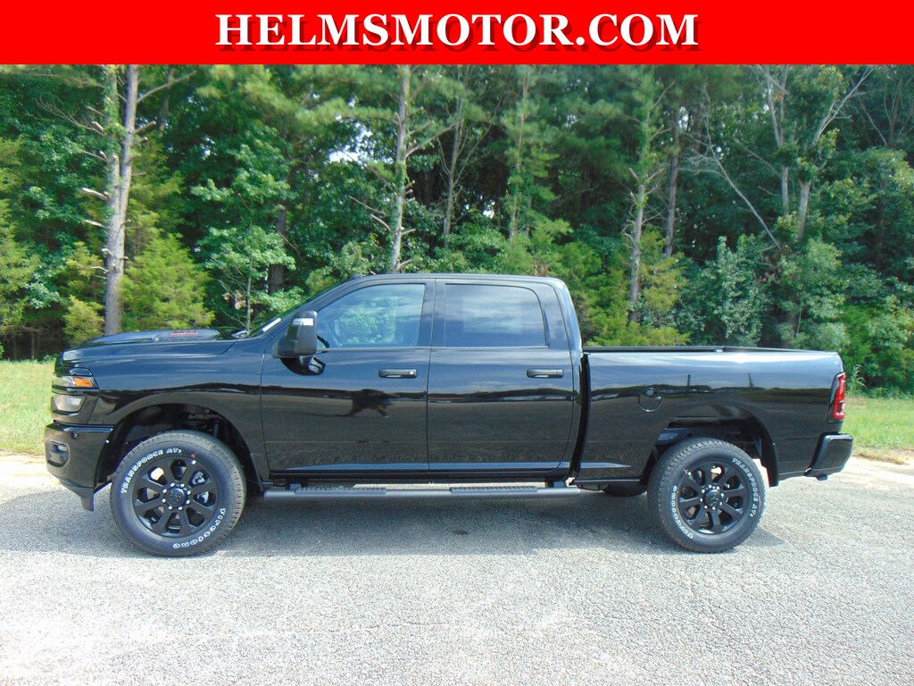 New 2026 Ram 2500 BLACK EXPRESS CREW CAB 4X4 6'4 BOX Pickup