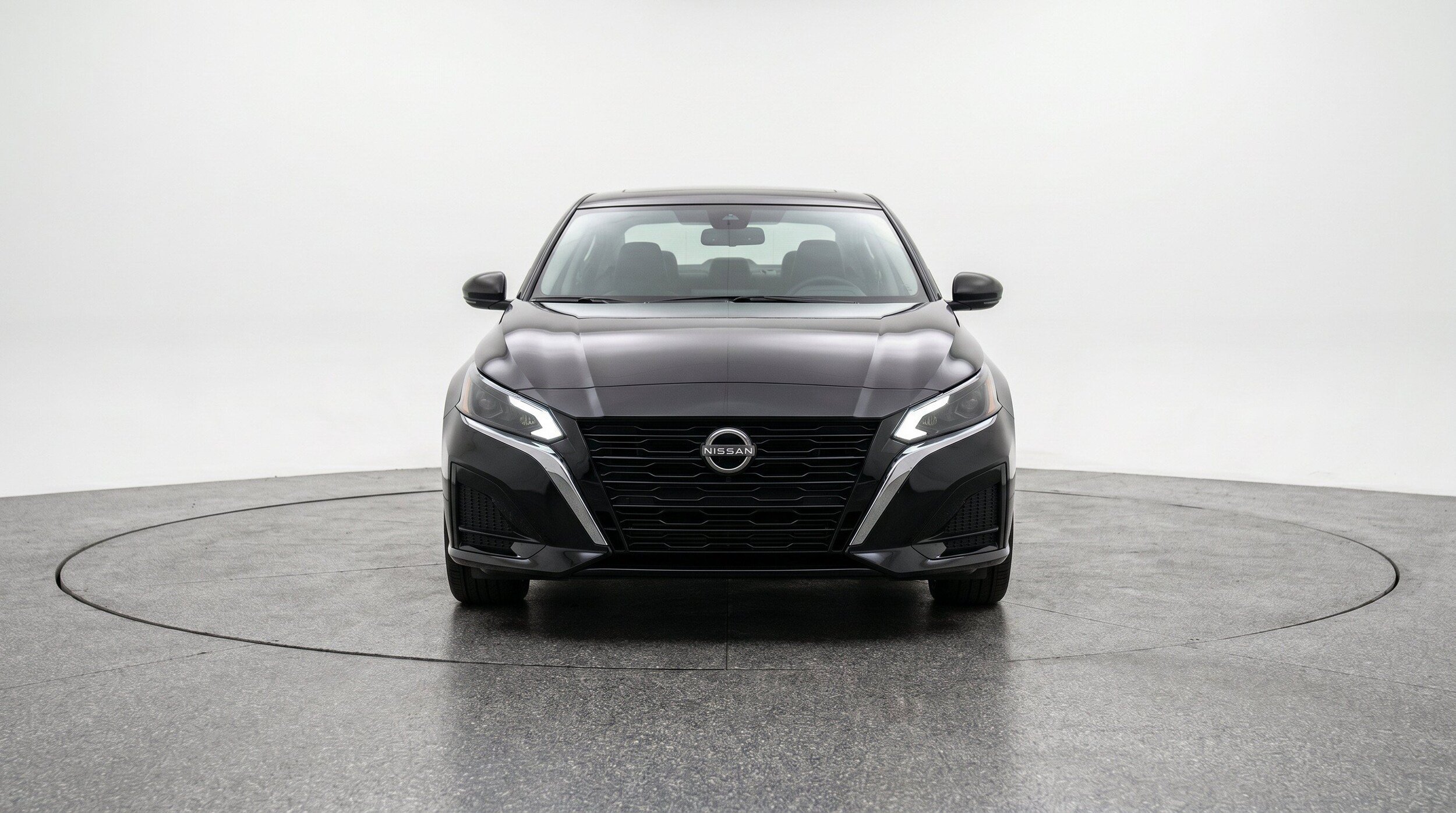 Thumbnail: 2025 Nissan Altima - 2