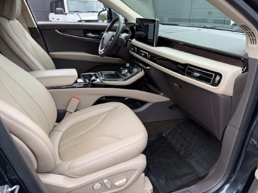 Certified 2023 Lincoln Nautilus Reserve SUV