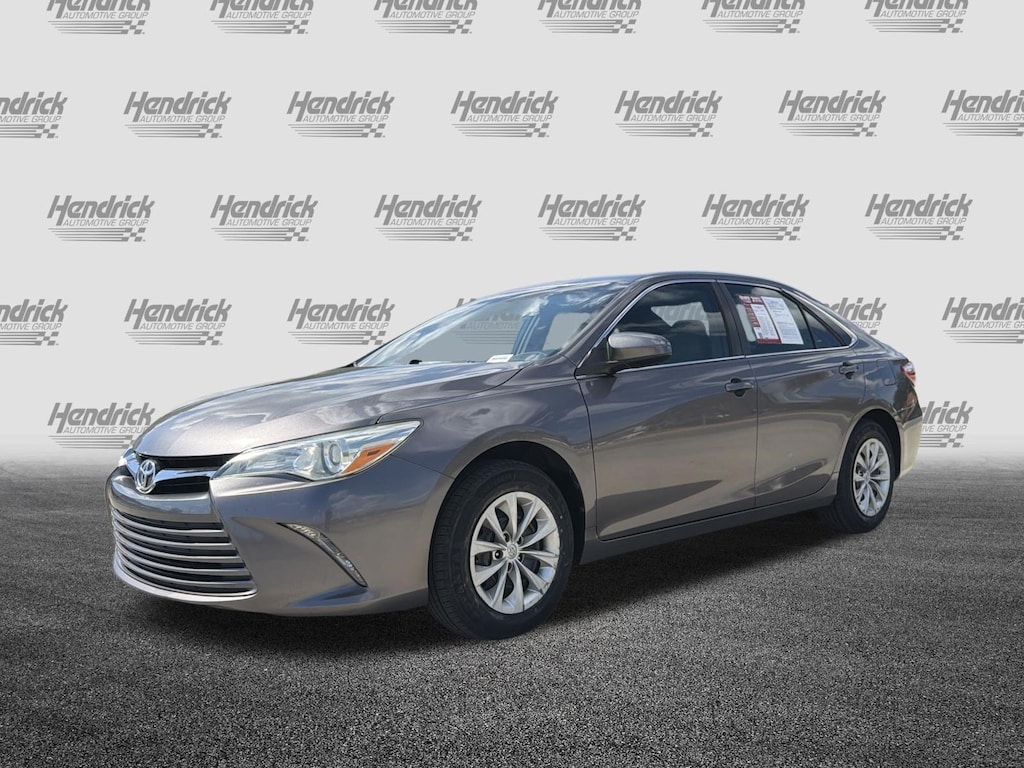 Used 2016 Toyota Camry LE Sedan