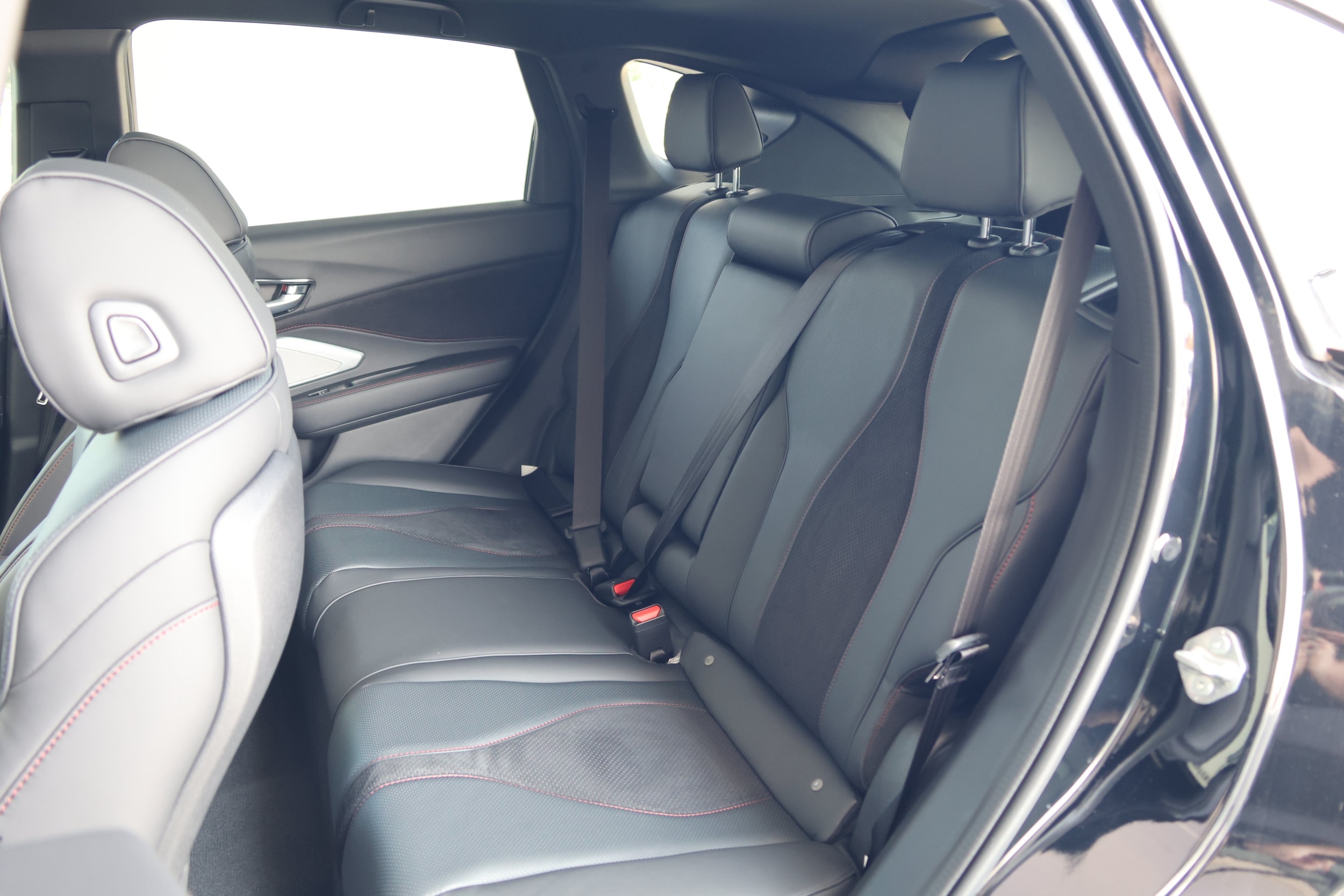 2026 Acura RDX A-Spec Package - Photo 33