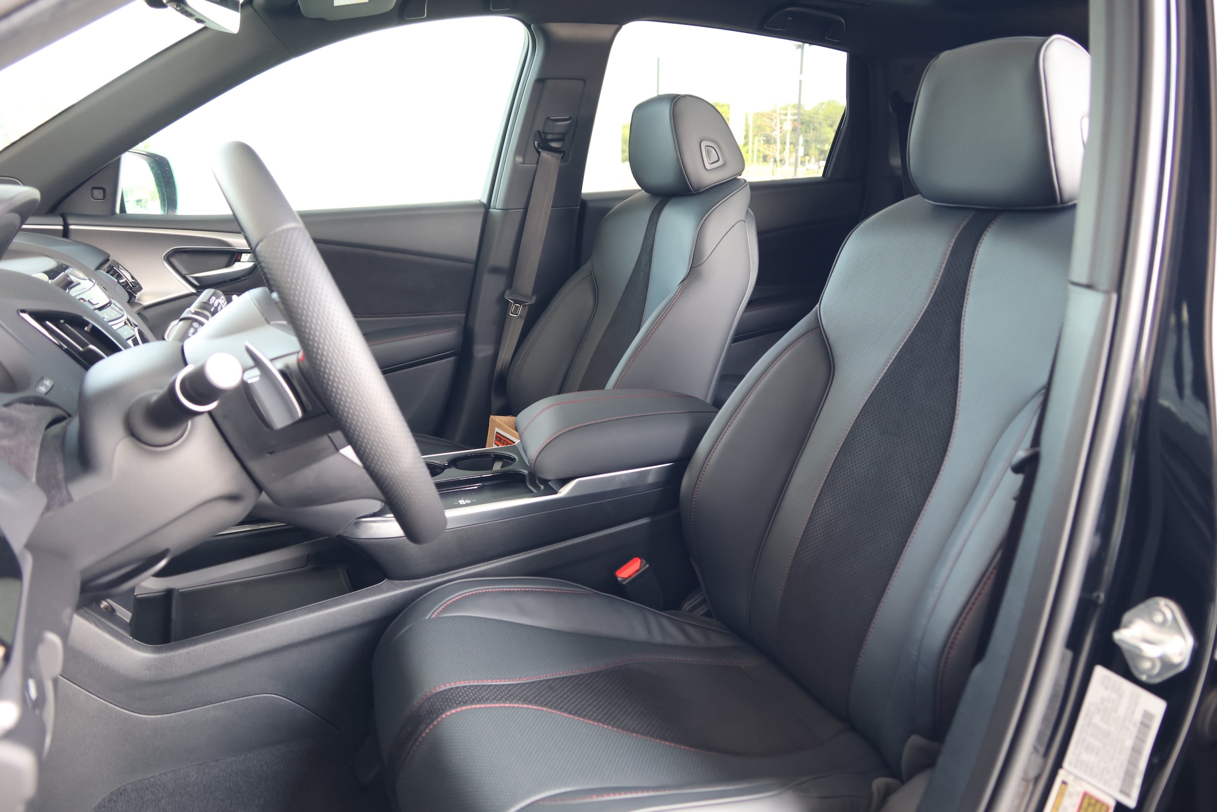 2026 Acura RDX A-Spec Package - Photo 32