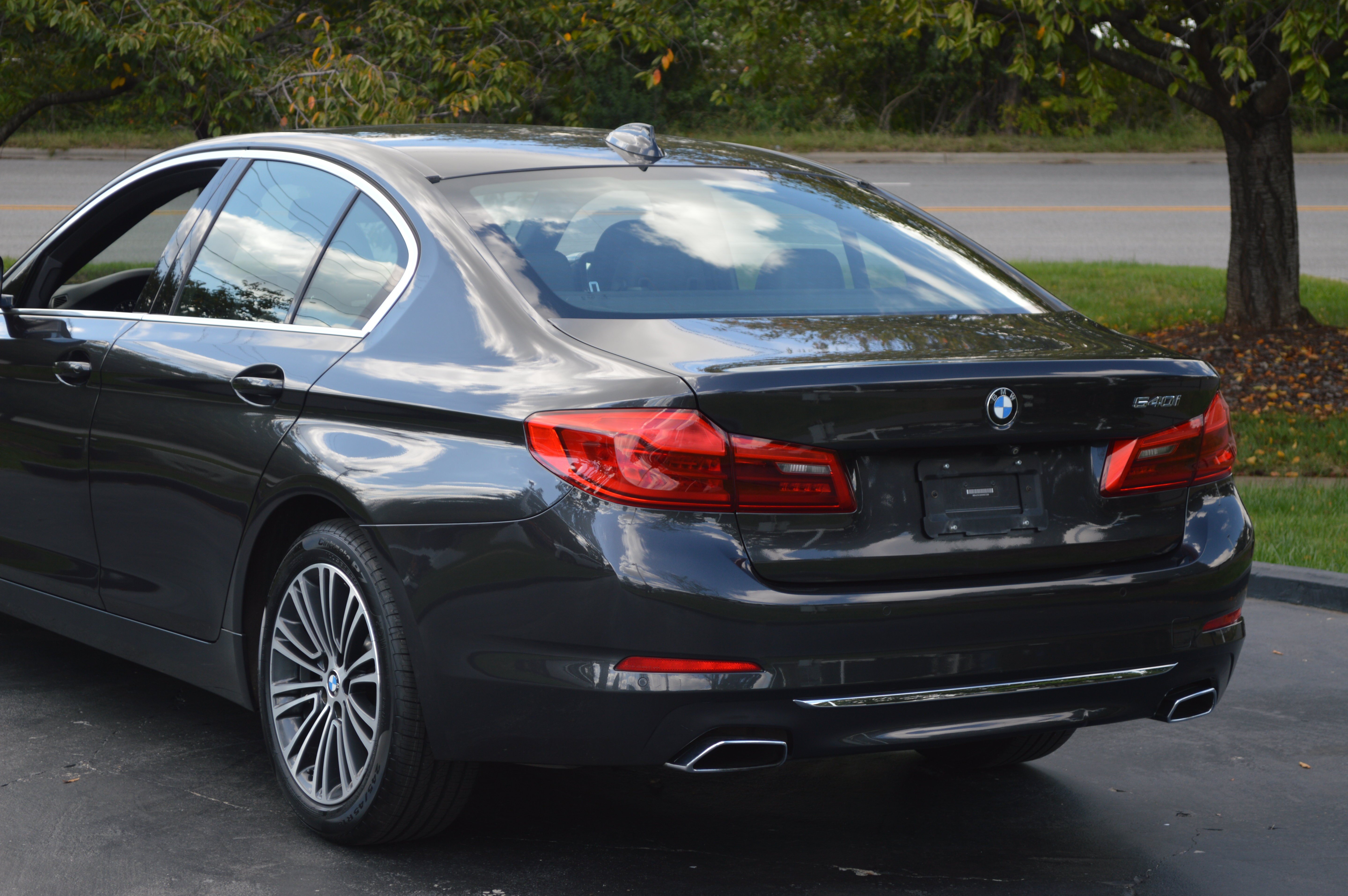 Used 2019 BMW 5 Series 540i Sedan