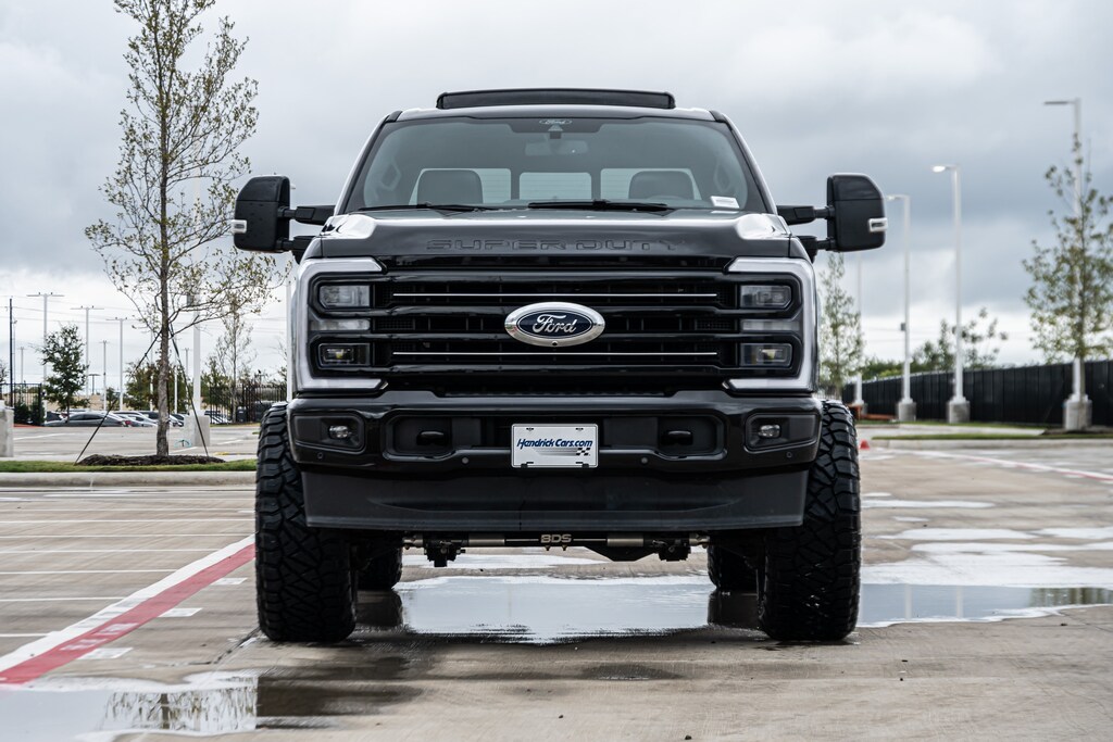 Used 2026 Ford Super Duty F-250 SRW Platinum 4WD Crew Cab Pickup