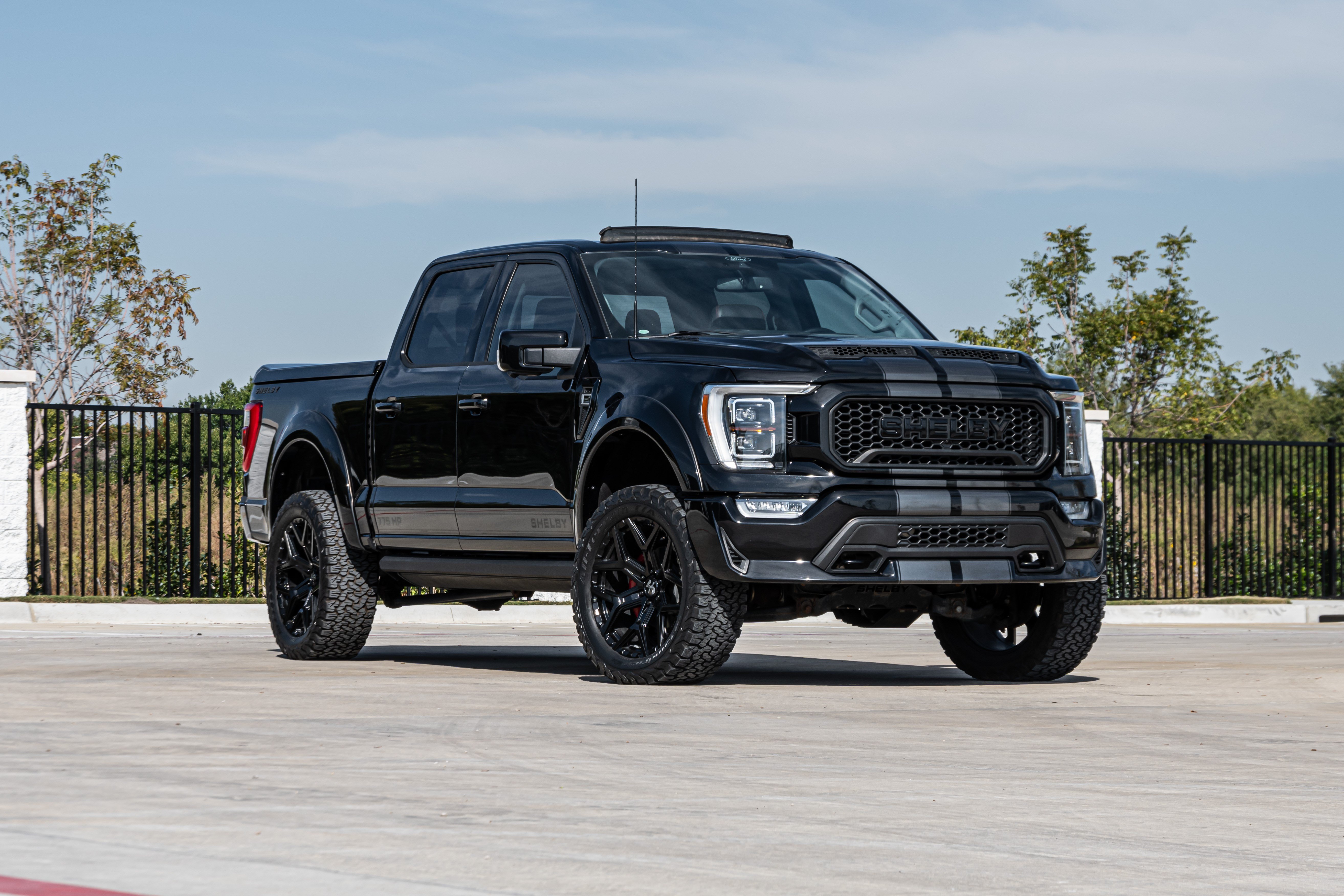 Used 2021 Ford F-150 LARIAT Pickup