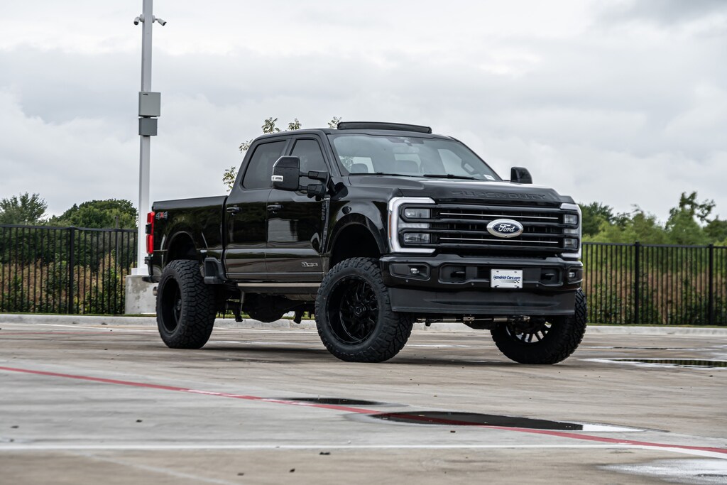 Used 2026 Ford Super Duty F-250 SRW Platinum 4WD Crew Cab Pickup