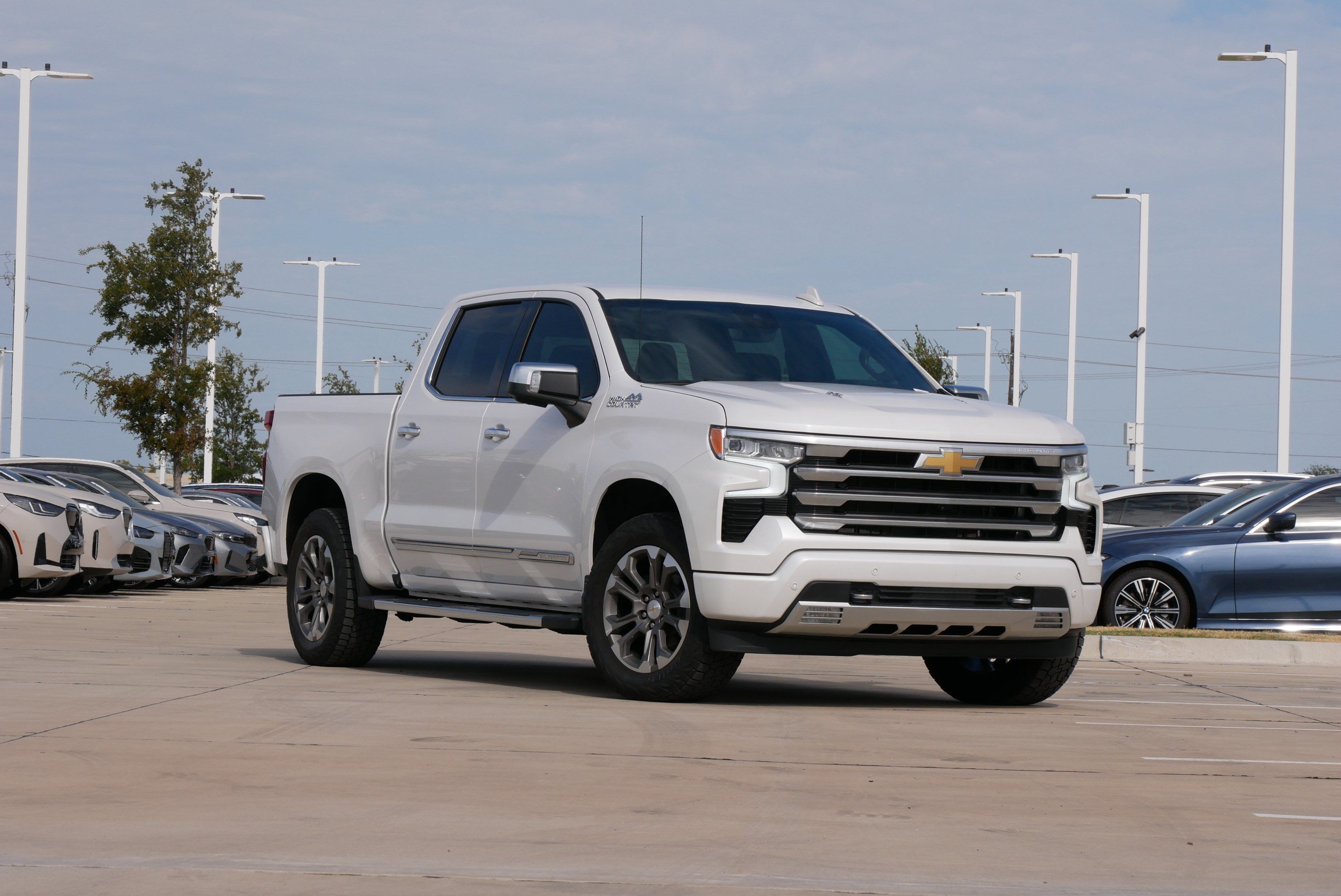 2024 Chevrolet Silverado 1500 High Country 4WD Crew Cab Pickup