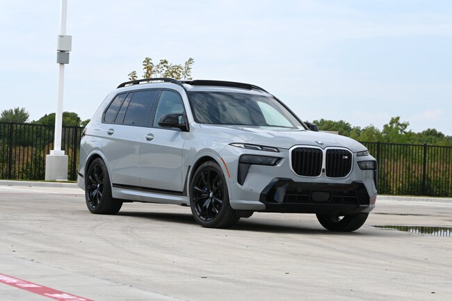 2026 BMW X7 M60i SUV