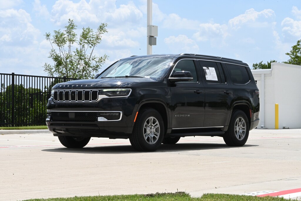 Used 2023 Jeep Wagoneer 4x4 SUV