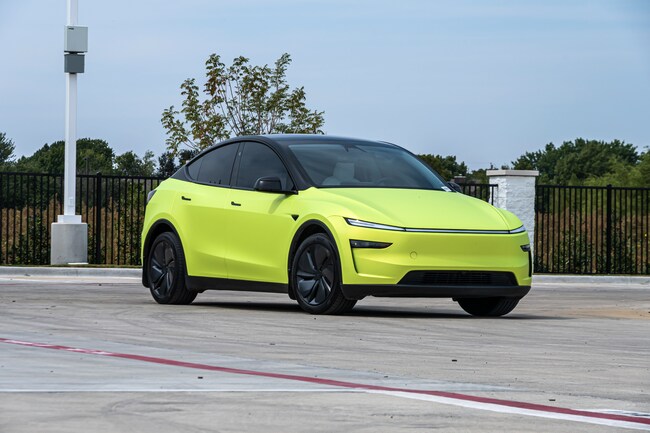 2026 Tesla Model Y Premium SUV