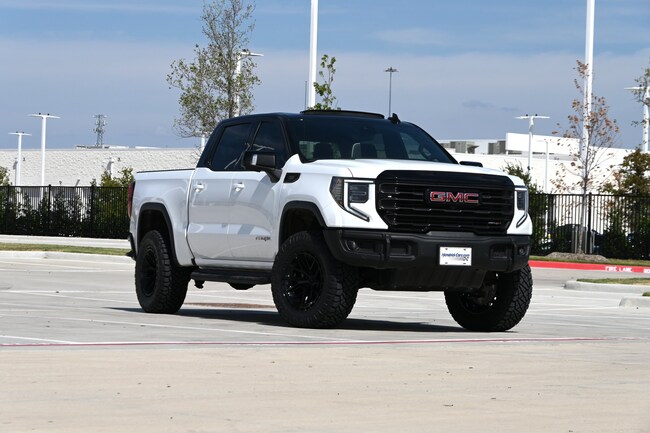 2025 GMC Sierra 1500 AT4X 4WD Crew Cab Pickup