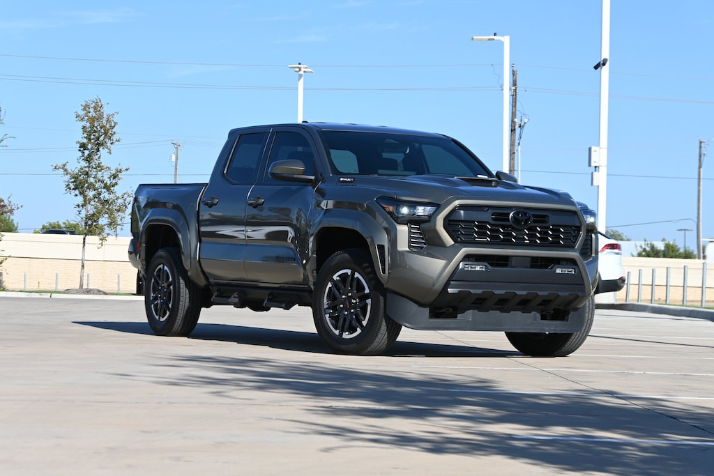 Used 2025 Toyota Tacoma 4WD TRD Sport Hybrid Pickup