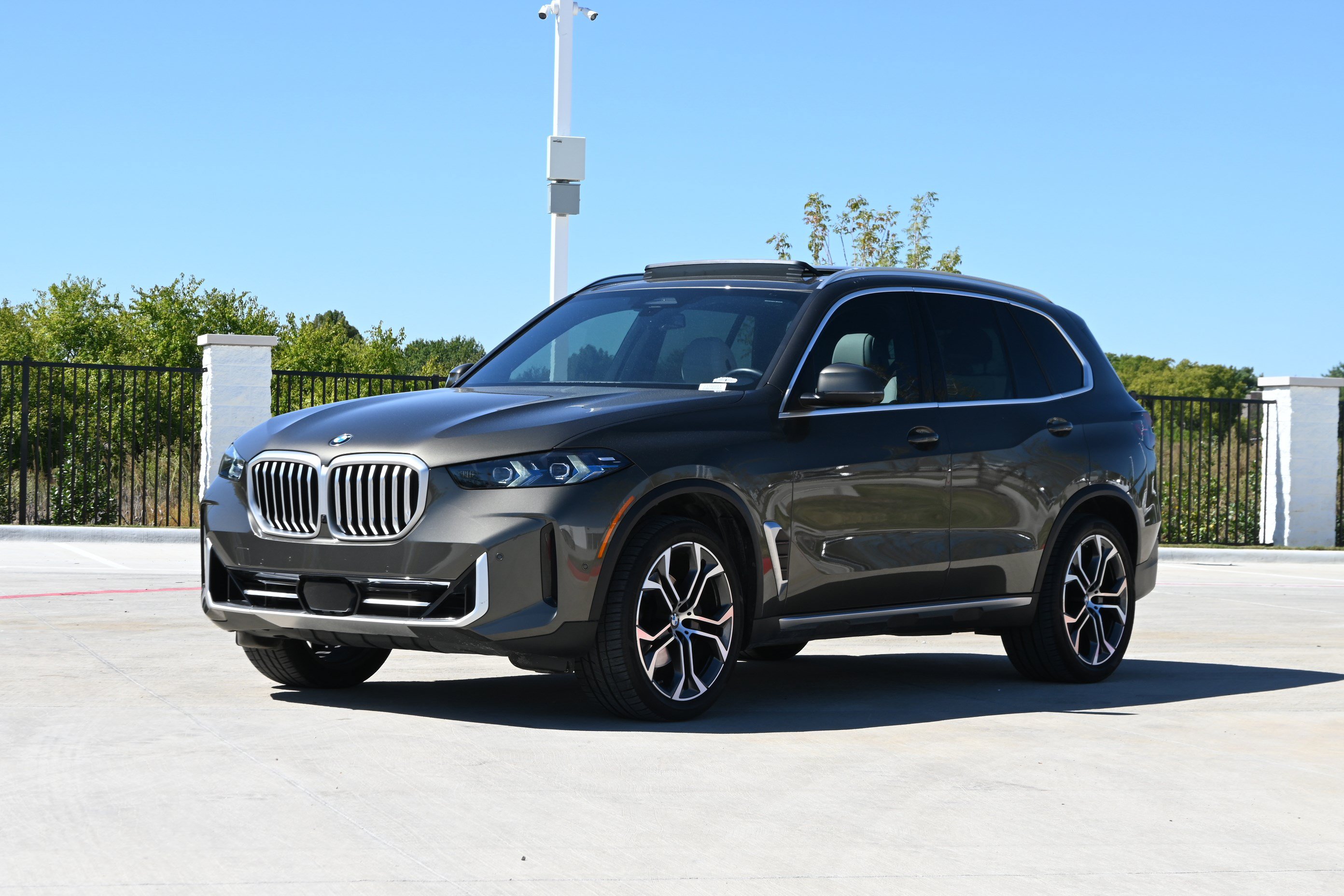 Certified 2026 BMW X5 sDrive40i SUV