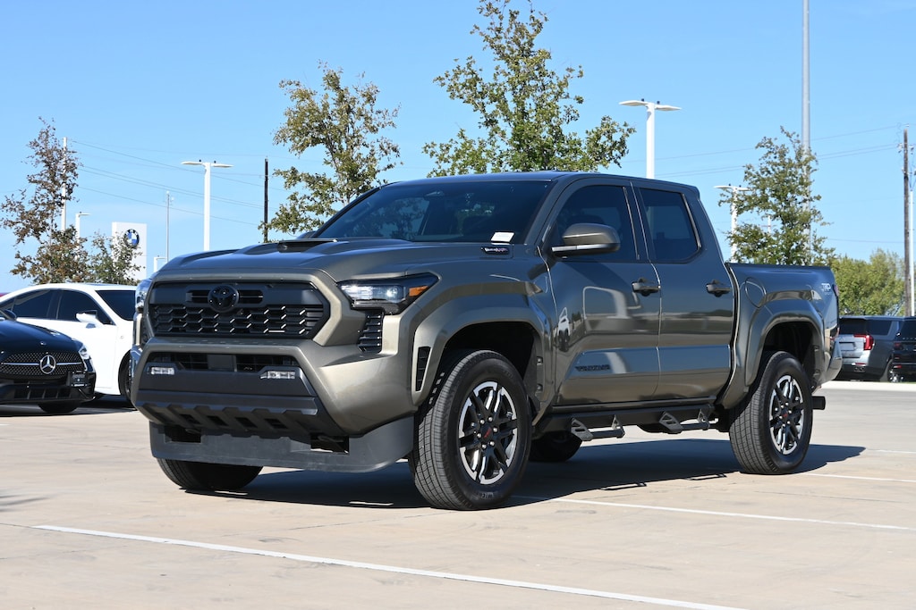Used 2025 Toyota Tacoma 4WD TRD Sport Hybrid Pickup
