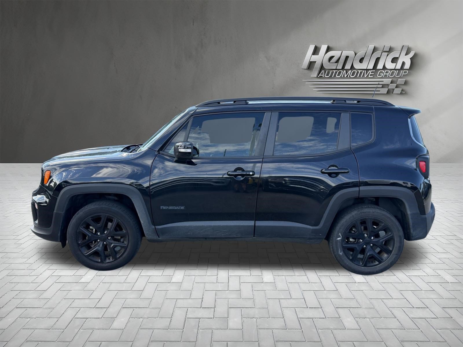 Used 2022 Jeep Renegade Altitude SUV
