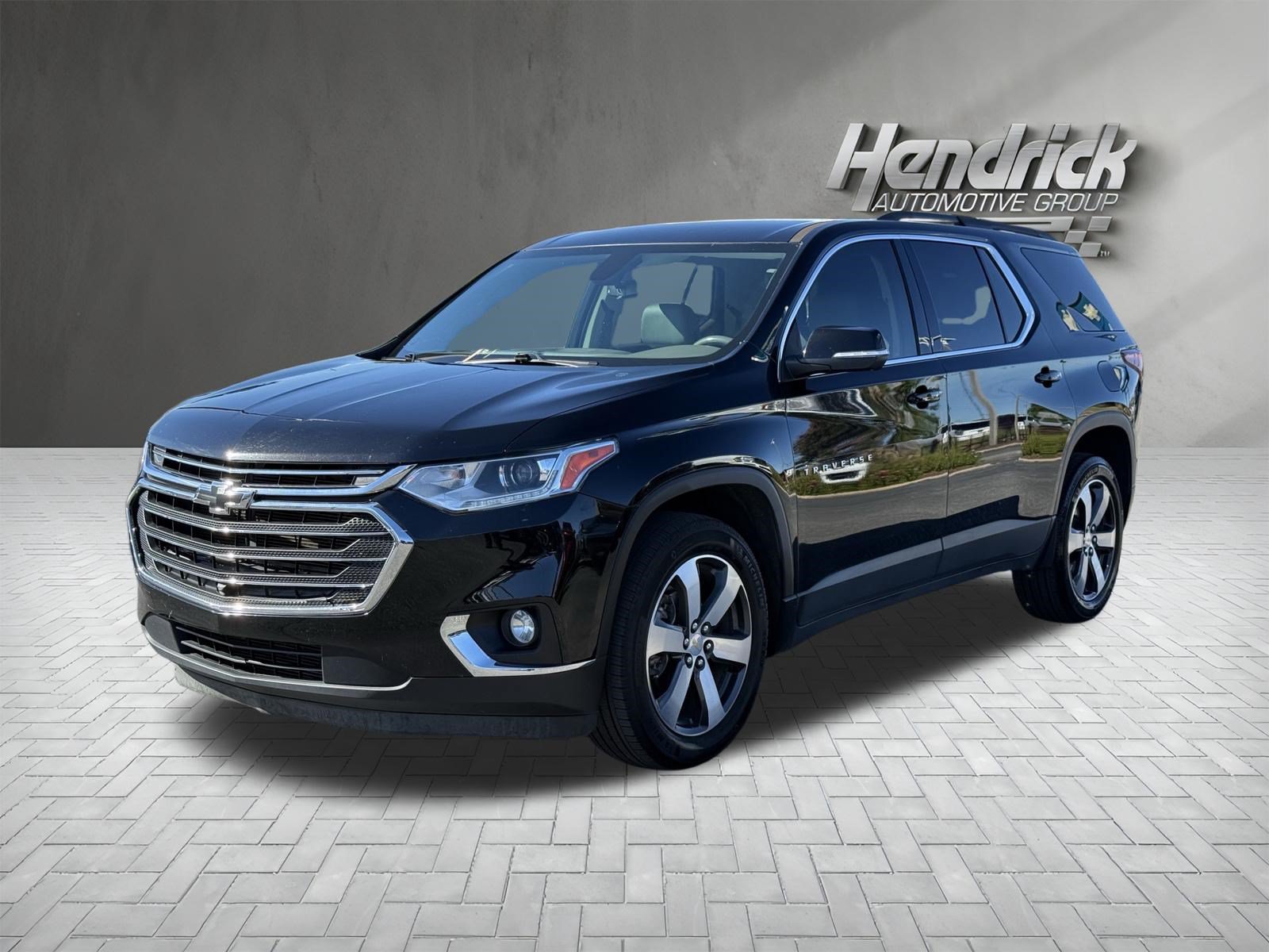 Used 2021 Chevrolet Traverse LT Leather SUV